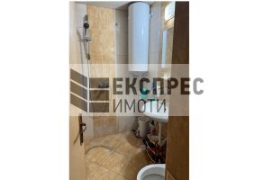 ЗА РЕМОНТ, Обзаведен, Двустаен апартамент, Трошево