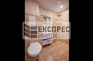 НЕОБЗАВЕДЕН Тристаен апартамент, Чайка