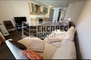 Neue, möblierte 1 Schlafzimmer Wohnung, Center