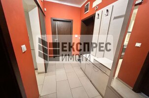 Обзаведен, Тристаен апартамент, Център