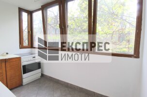 Обзаведен Двустаен апартамент, Окръжна болница