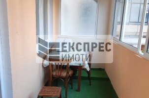 Обзаведен Тристаен апартамент, Окръжна болница