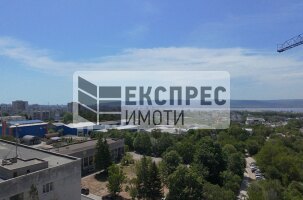 Тристаен апартамент в строеж Тристаен апартамент, Кайсиева градина