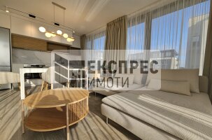 Нов, Обзаведен Тристаен апартамент, к.к. Св. Св. Константин и Елена