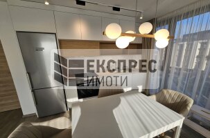 Нов, Обзаведен Тристаен апартамент, к.к. Св. Св. Константин и Елена