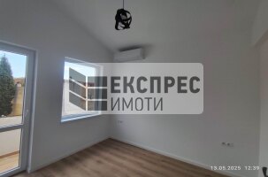 Nomöbliert 3 Schlafzimmer Wohnung, Center