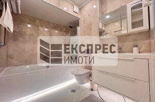 Обзаведен, луксозен Четиристаен апартамент, Чаталджа