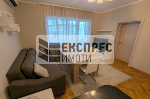 Furnished 2 bedroom apartment, Center