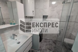 Furnished 2 bedroom apartment, Center