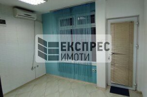  Gewerbeflächen, Farmers' Market