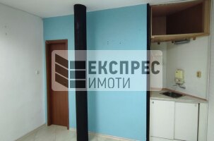  Gewerbeflächen, Farmers' Market