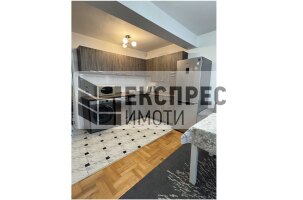 Обзаведен, Двустаен апартамент, Окръжна болница