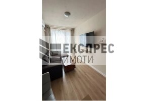 Обзаведен, Двустаен апартамент, Окръжна болница