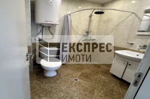 Необзаведен Двустаен апартамент, Бриз