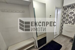 Нов, Луксозно, Обзаведен Едностаен апартамент, Окръжна болница