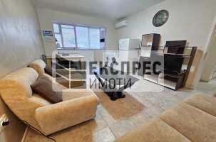 Furnished 2 bedroom apartment, Red Square