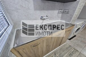 Furnished 2 bedroom apartment, Red Square