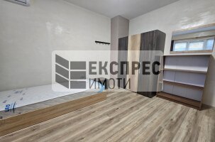 Furnished 2 bedroom apartment, Red Square