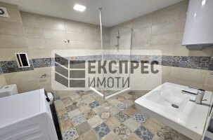 Нов, Обзаведен Двустаен апартамент, Гранд Мол Варна