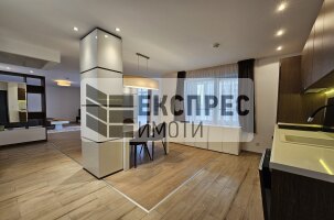 Furnished 2 bedroom apartment, Center