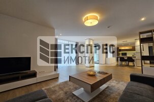 Furnished 2 bedroom apartment, Center