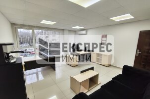 ОБЗАВЕДЕН Офис, Колхозен пазар