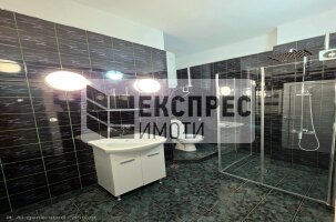  2 Schlafzimmer Wohnung, Zona B-18