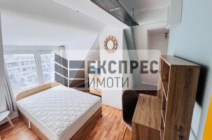 Обзаведен, Тристаен апартамент, Окръжна болница