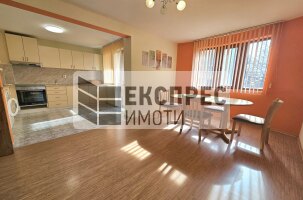 Обзаведен Четиристаен апартамент, Бриз