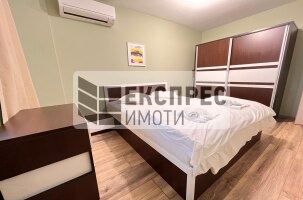 Neu, Möbliert 1 Schlafzimmer Wohnung, Center