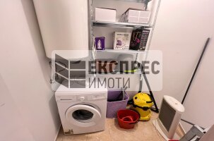 Neu, Möbliert 1 Schlafzimmer Wohnung, Center