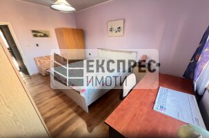 Обзаведен Тристаен апартамент, Център