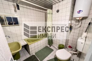 Обзаведен Тристаен апартамент, Център