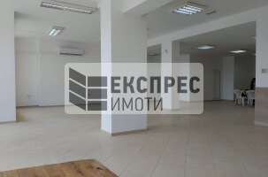  Geschäft, Vladislav Varnenchik