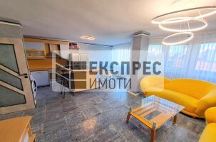 Обзаведен Многостаен апартамент, Окръжна болница