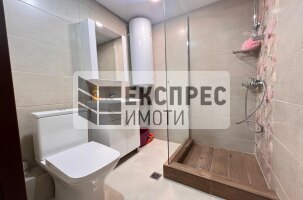 Обзаведен, Двустаен апартамент, Окръжна болница