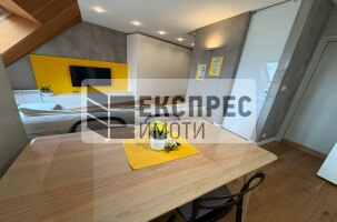 Обзаведен Двустаен апартамент, Център