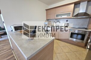 Луксозен, Обзаведен, Тристаен апартамент, ВИНС