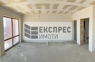  Тристаен апартамент, м-т Траката