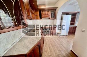 ОБЗАВЕДЕН Двустаен апартамент, Окръжна болница