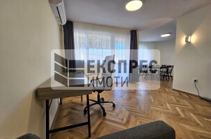  2 Schlafzimmer Wohnung, Regional hospital