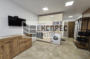 Нов, Обзаведен Двустаен апартамент, Окръжна болница