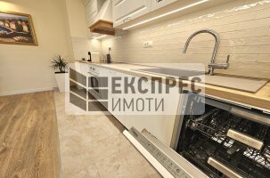 Нов, Луксозно, Обзаведен Тристаен апартамент, Общината