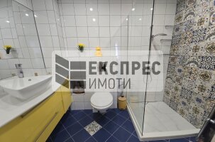 Luxury Furnished 2 bedroom apartment, Regional hospital