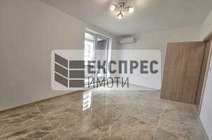  1 Schlafzimmer Wohnung, Troshevo