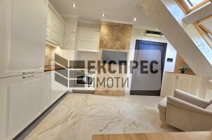 Нов, Луксозно, Обзаведен Двустаен апартамент, Окръжна болница