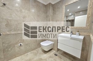 Нов, Луксозно, Обзаведен Двустаен апартамент, Окръжна болница