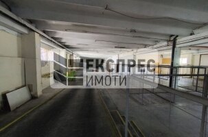 Парцел и склад Склад, Аксаково