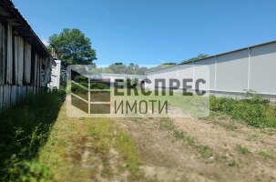 Парцел и склад Склад, Аксаково