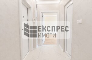 След ремонт, Необзаведен Двустаен апартамент, Младост 1